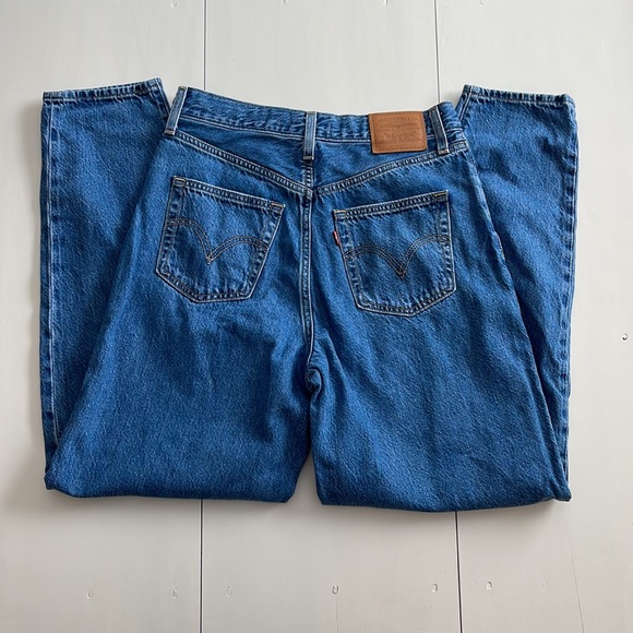 LEVI’S High Loose Taper Jeans - Picture 12 of 16